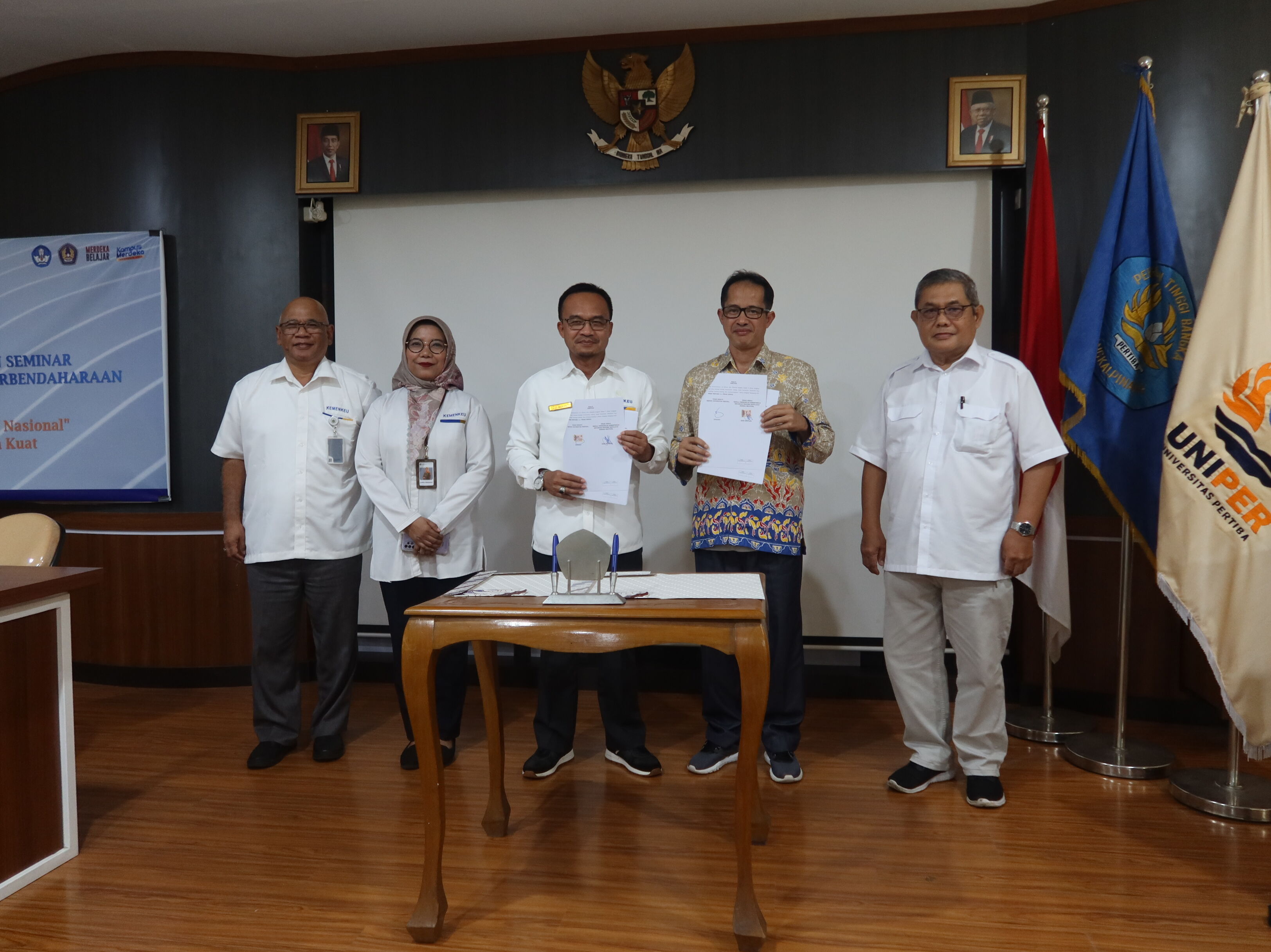 Penandatanganan MoU antara Universitas Pertiba Dengan Kepala Kantor Perwakilan Kementerian Keuangan Provinsi Bangka Belitung dan Seminar “ Kebijakan Fiskal Dalam Ekonomi Nasional “